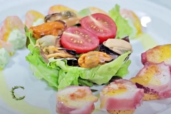 Ensalada De Marisco Y Aguacate