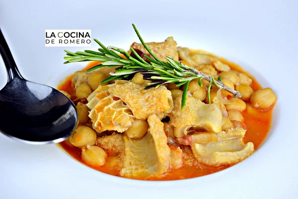 Garbanzos Con Callos De Javier Romero