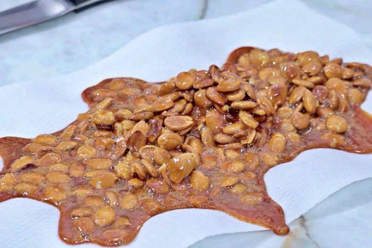 Turron De Guirlache Extendemos La Mezcla