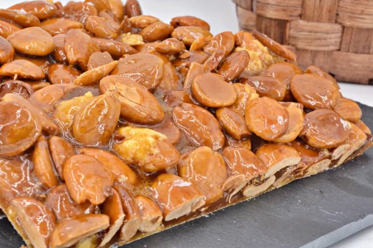 Turron De Guirlache Listo Para Comer