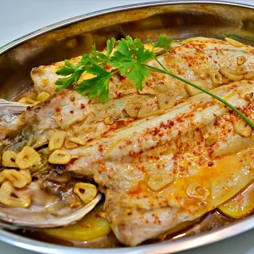 Lubina Al Horno Con Pimenton